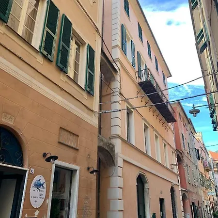 Apartmán - Dimora Storica In Centro A 50 M Dal Mare