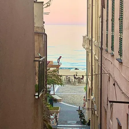 Historic Building By The Sea * Finale Ligure
