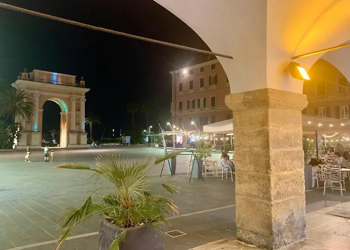 Historic Building By The Sea Appartement